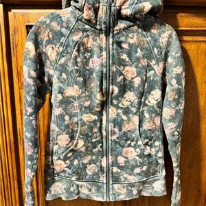 RARE Lululemon Athletica Scuba Hoodie - Frosted Rose